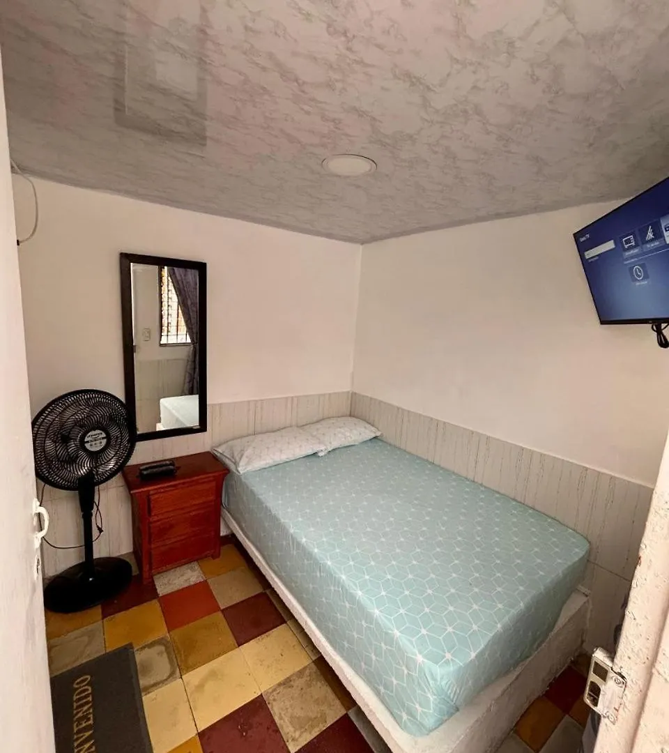 Hotel Familiar 메딜린
